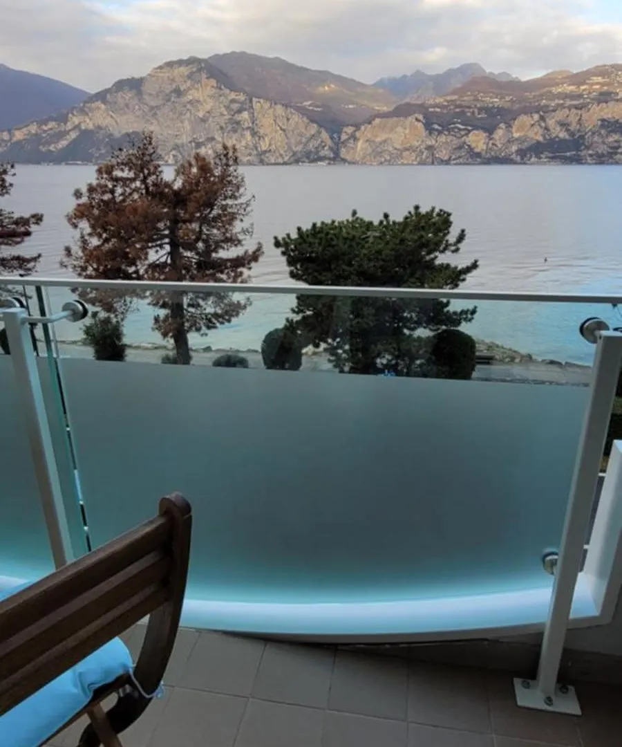 Апартаменты Val Di Sogno Grand View Мальчезине 0*,